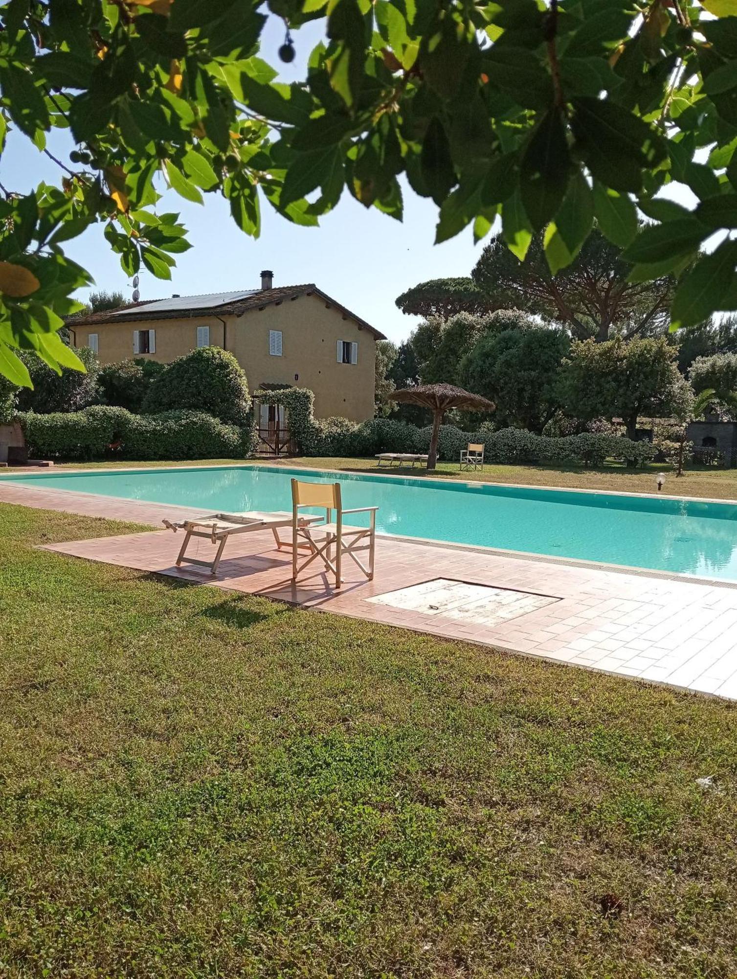 I Cavalleggeri Villa กัสตาลเญโต การ์ดุชชี ภายนอก รูปภาพ